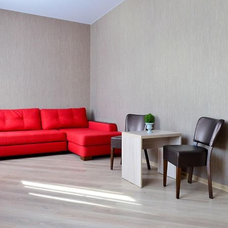 Grad Hotel Ashmyany エクステリア 写真