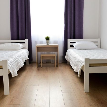 Grad Hotel Ashmyany エクステリア 写真