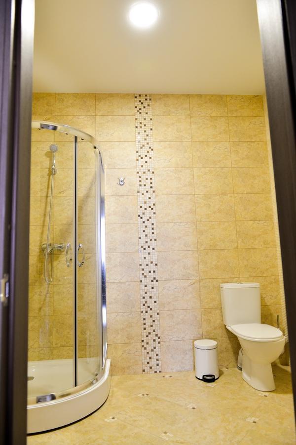 Grad Hotel Ashmyany エクステリア 写真