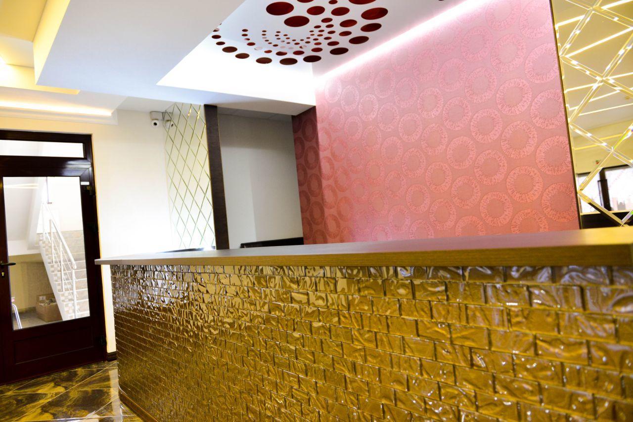 Grad Hotel Ashmyany エクステリア 写真
